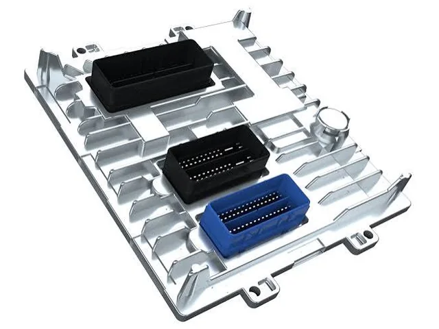 Computadora de motor (ECM) con carcasa de aluminio y tres conectores